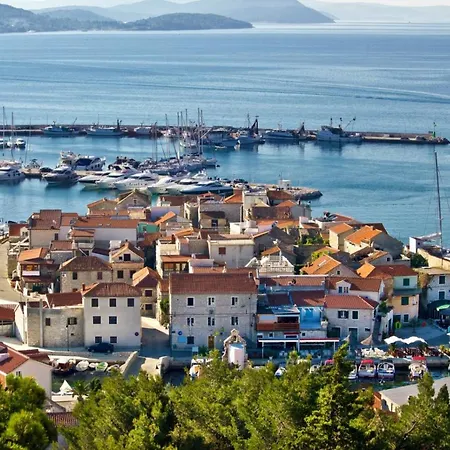 Studioapartment In Tribunj Mit Terrasse, Klimaanlage, W-lan, Waschmaschine 5040-2