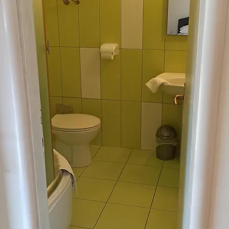 Studioapartment In Tribunj Mit Terrasse, Klimaanlage, W-lan, Waschmaschine 5040-2 Daire *