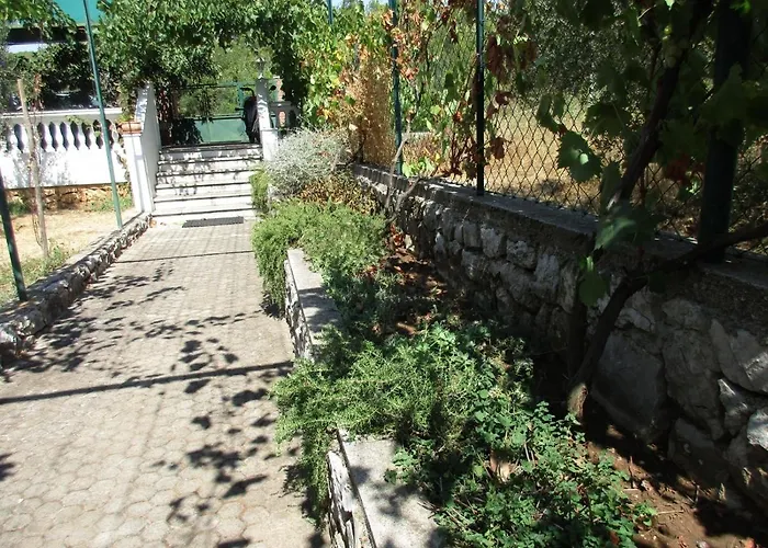 Studioapartment In Tribunj Mit Terrasse, Klimaanlage, W-lan, Waschmaschine 5040-2 * Tribalj